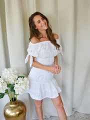 Broderie top
